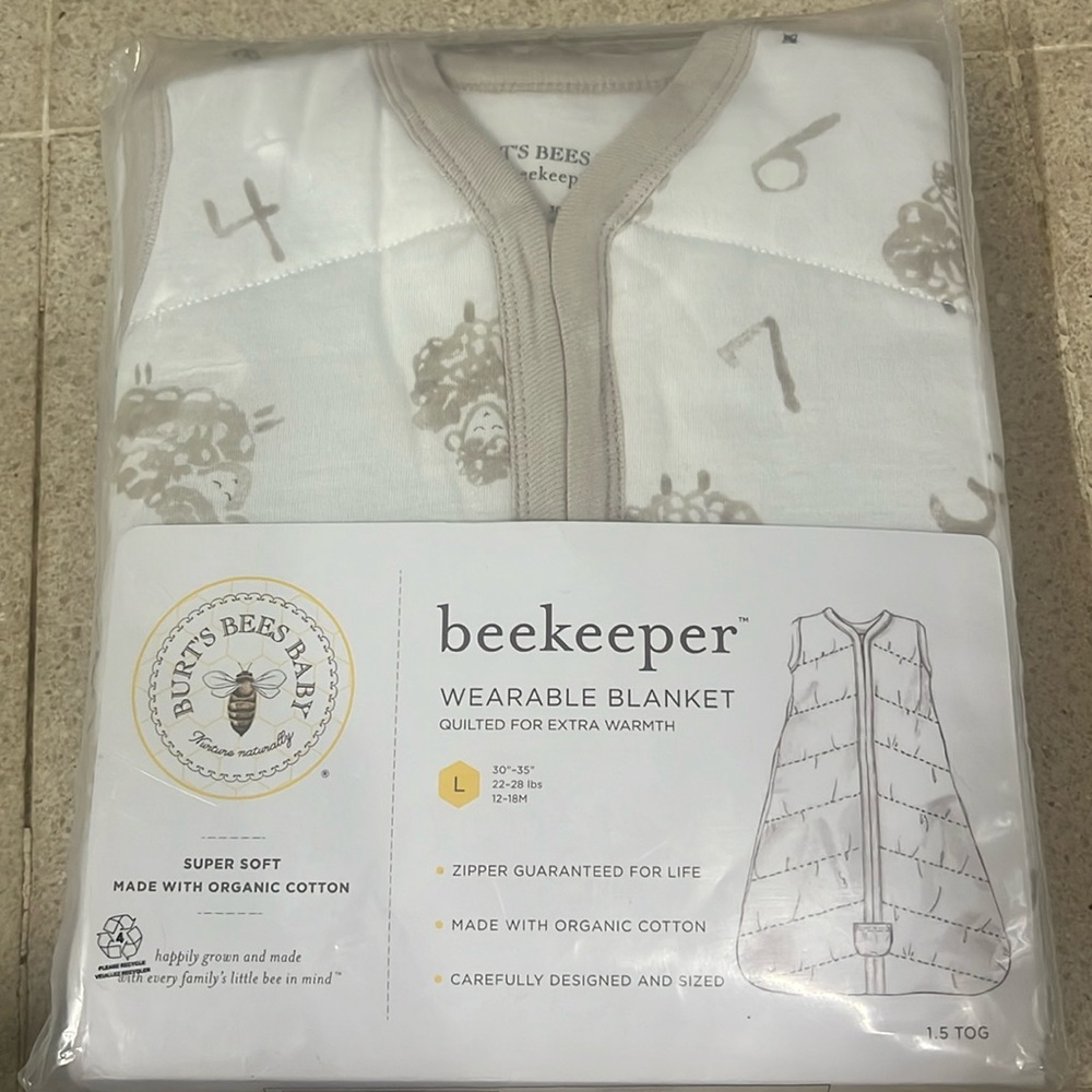 Burt Bee Wearable Blanket